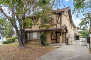 104 N Atlantic Blvd-1