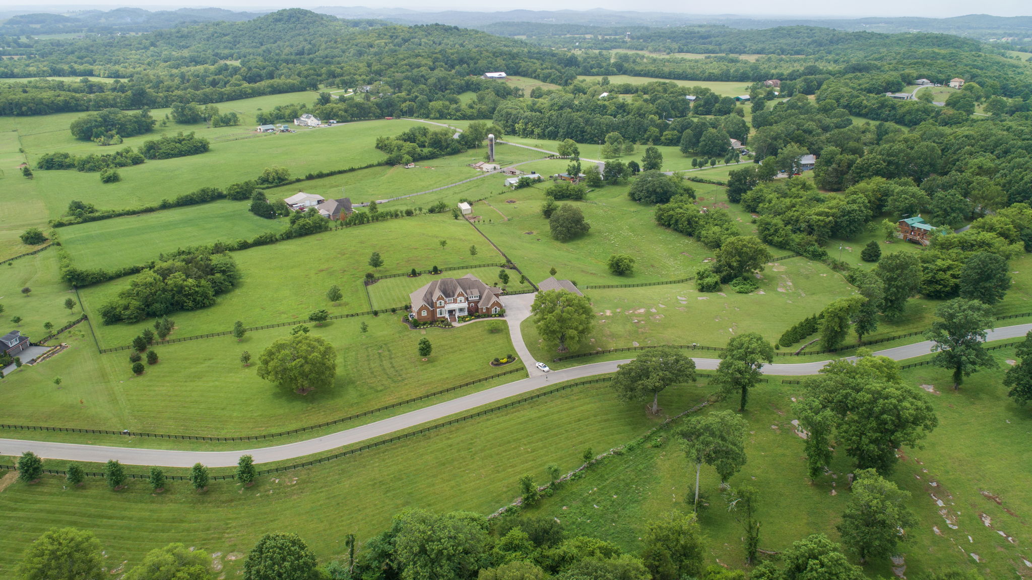  104 Nestledown Crossing, Bell Buckle, TN 37020, US Photo 13