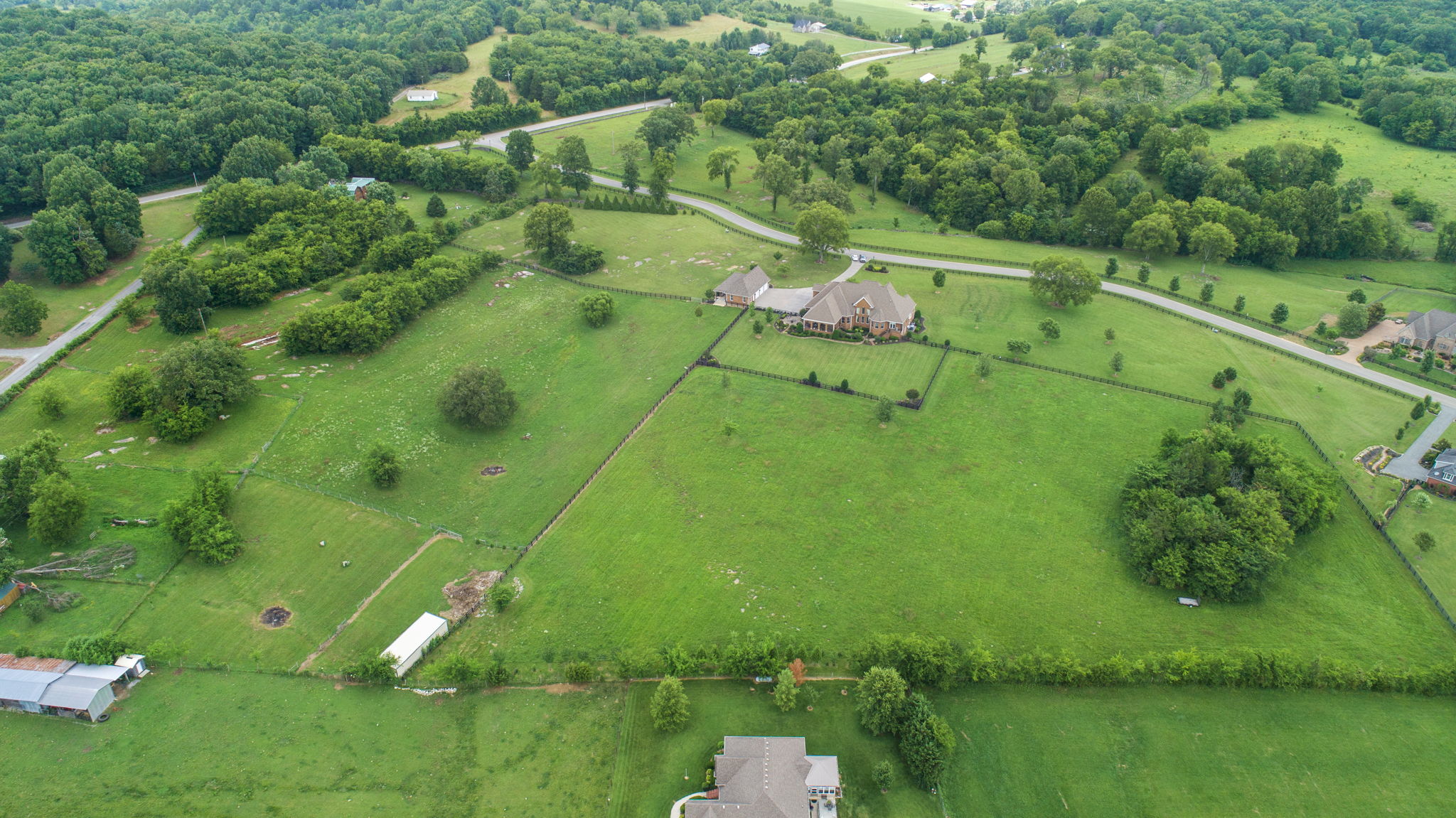  104 Nestledown Crossing, Bell Buckle, TN 37020, US Photo 10