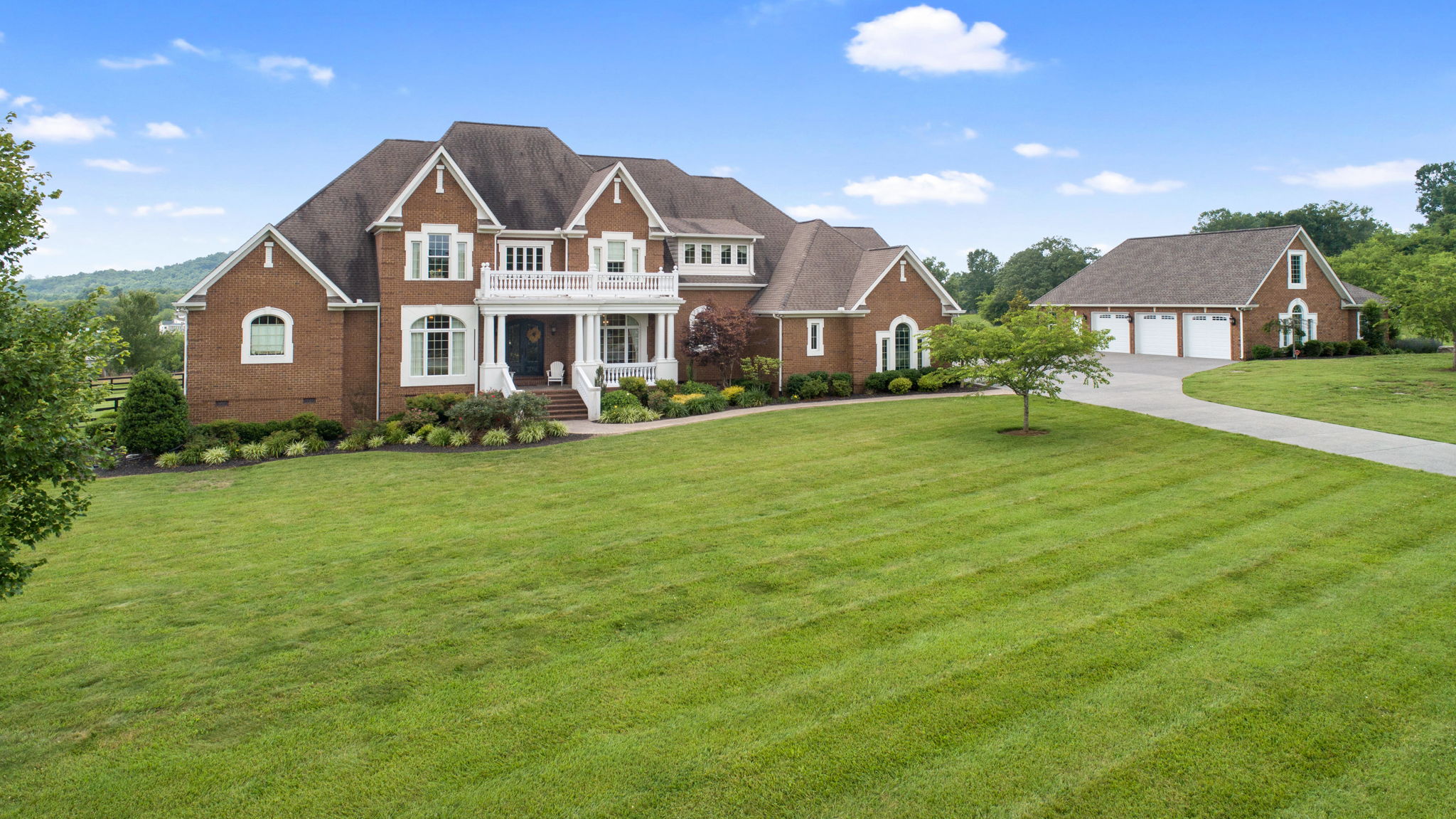  104 Nestledown Crossing, Bell Buckle, TN 37020, US Photo 12