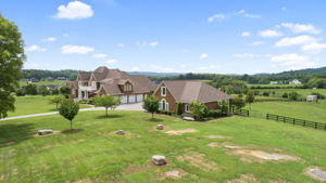  104 Nestledown Crossing, Bell Buckle, TN 37020, US Photo 15