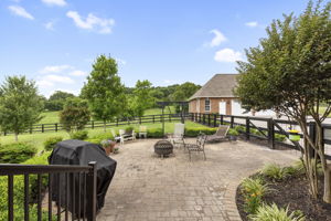  104 Nestledown Crossing, Bell Buckle, TN 37020, US Photo 4
