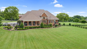  104 Nestledown Crossing, Bell Buckle, TN 37020, US Photo 16