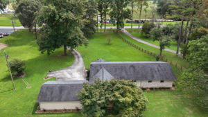  Photo 47