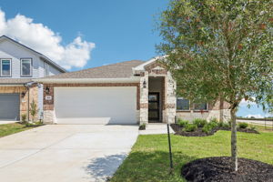 Houston - Pine Lake Cove - 104 Porter Bend Court, Montgomery, TX 77316 - 001