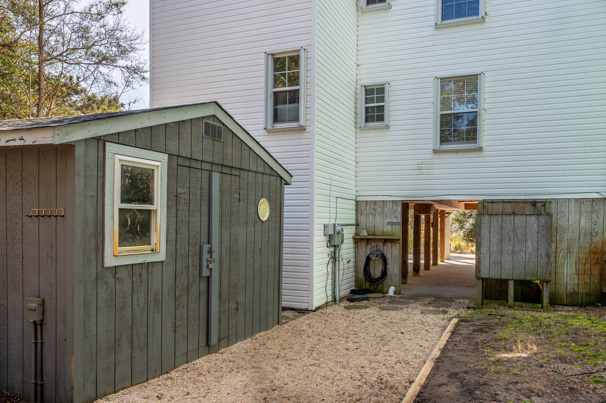 104-Prince-Charles-Ct-Storage-Shed-V2
