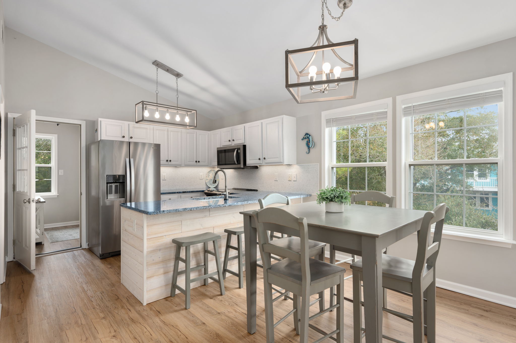 104-Prince-Charles-Ct-Dining-V2