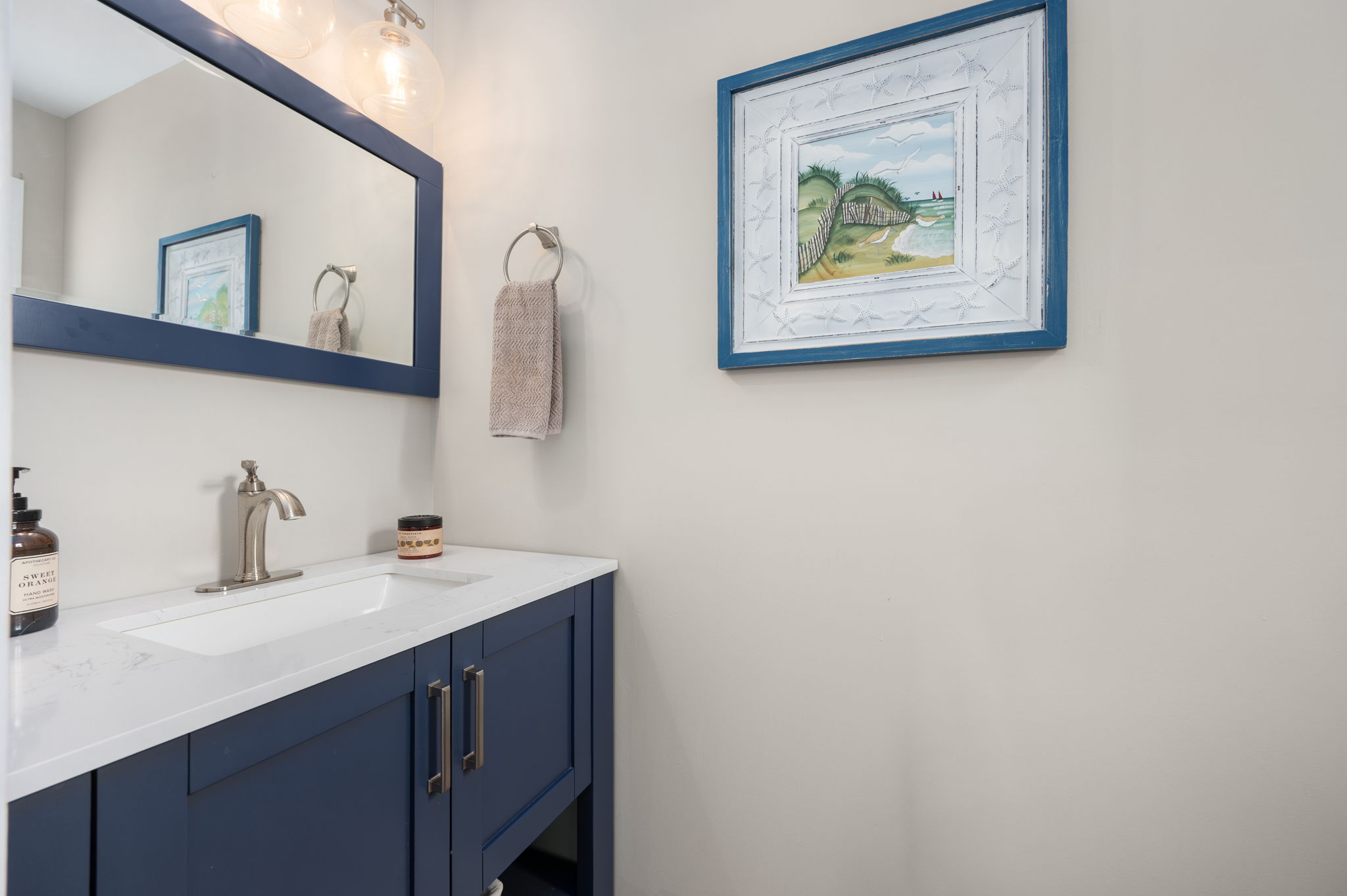 104-Prince-Charles-Ct-Half-Bath