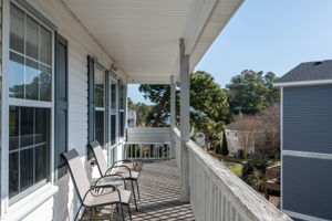 104-Prince-Charles-Ct-TL-Deck