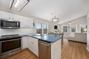 104-Prince-Charles-Ct-Kitchen-V3