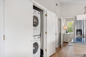 104-Prince-Charles-Ct-Laundry