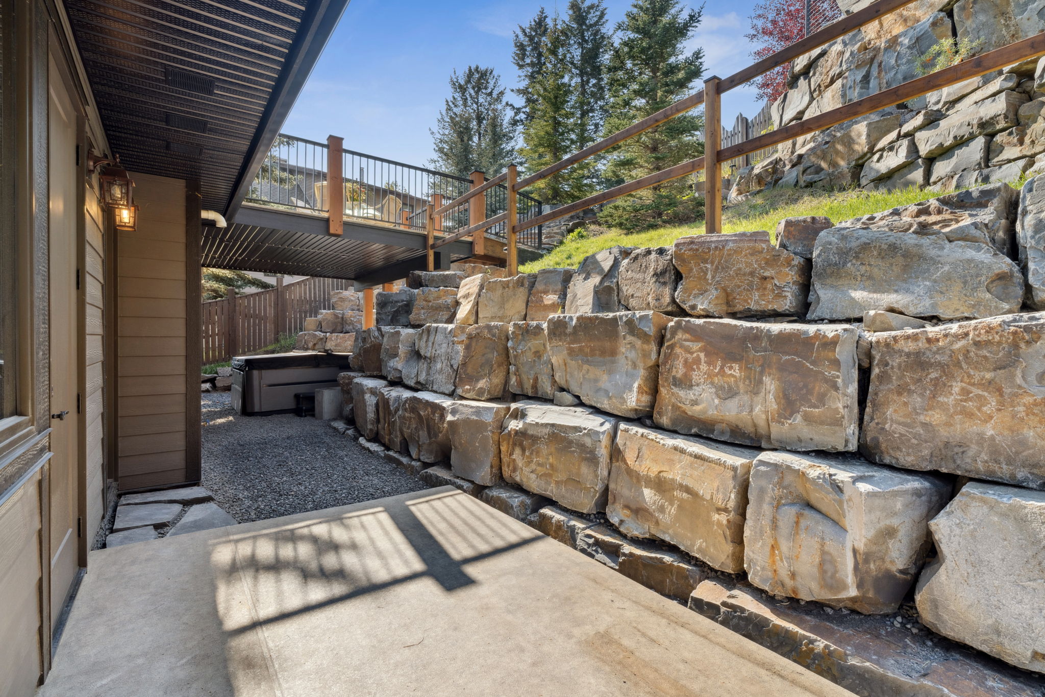 09.12.2025 - Kelly MacMillan - 104 Rummel Pl, Canmore_08