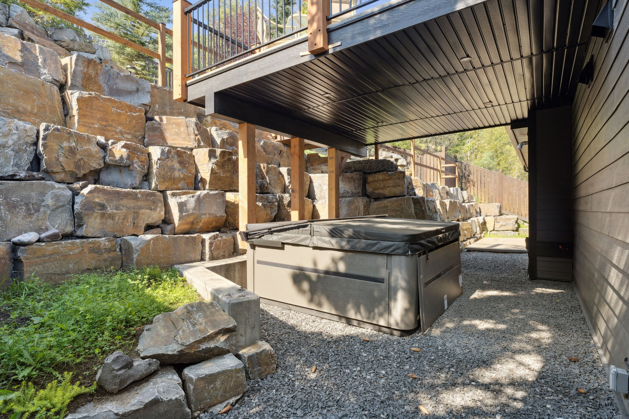 09.12.2025 - Kelly MacMillan - 104 Rummel Pl, Canmore_09