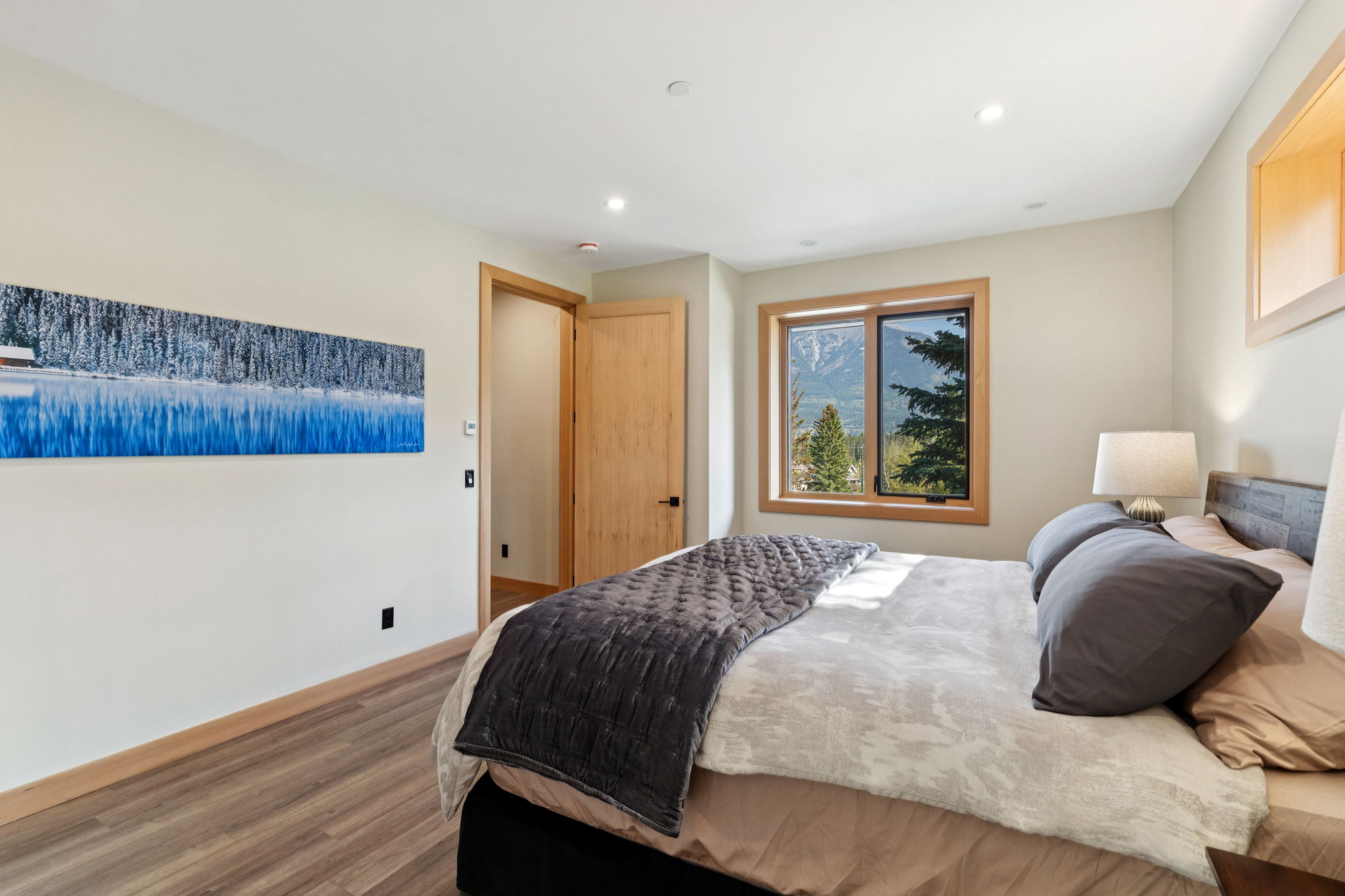 09.12.2025 - Kelly MacMillan - 104 Rummel Pl, Canmore_11