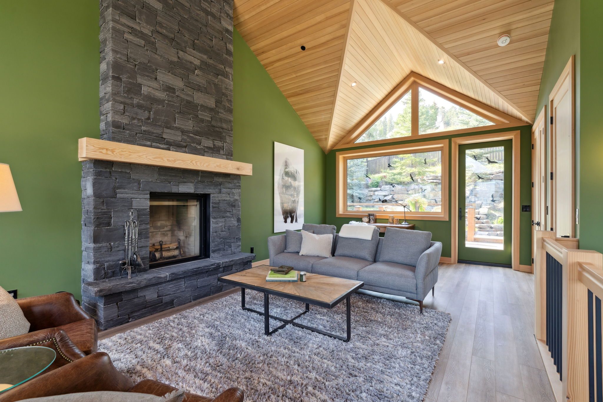 09.12.2025 - Kelly MacMillan - 104 Rummel Pl, Canmore_23