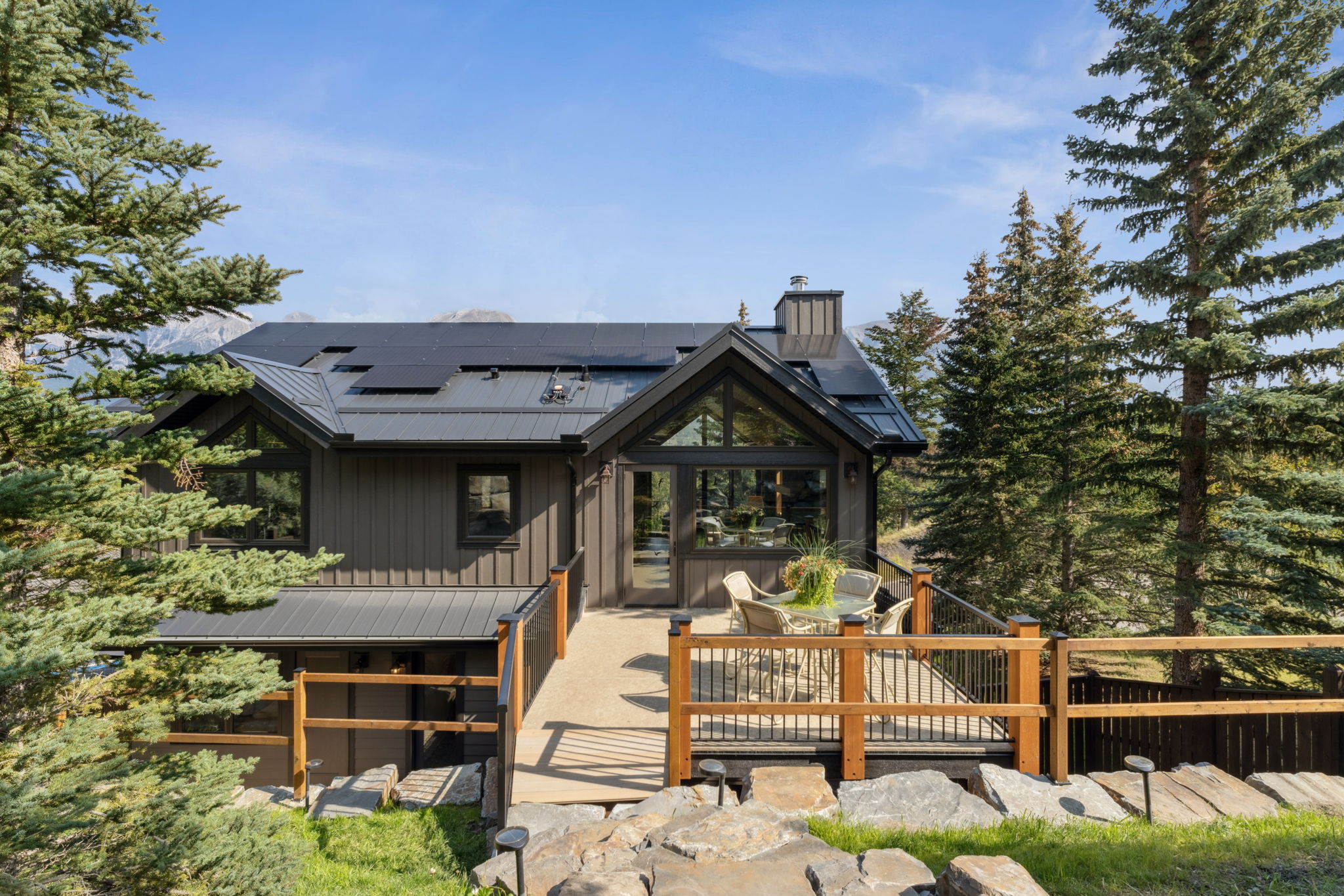 09.12.2025 - Kelly MacMillan - 104 Rummel Pl, Canmore_43