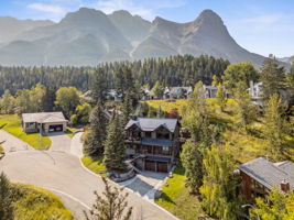 09.12.2025 - Kelly MacMillan - 104 Rummel Pl, Canmore - Drone_1