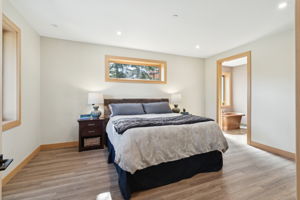 09.12.2025 - Kelly MacMillan - 104 Rummel Pl, Canmore_10