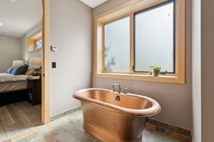 09.12.2025 - Kelly MacMillan - 104 Rummel Pl, Canmore_12