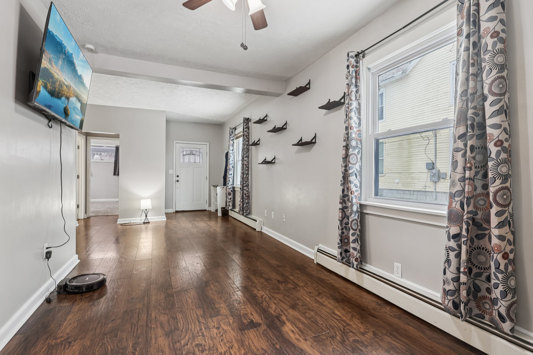 S Cedar St-S2402-007.jpg