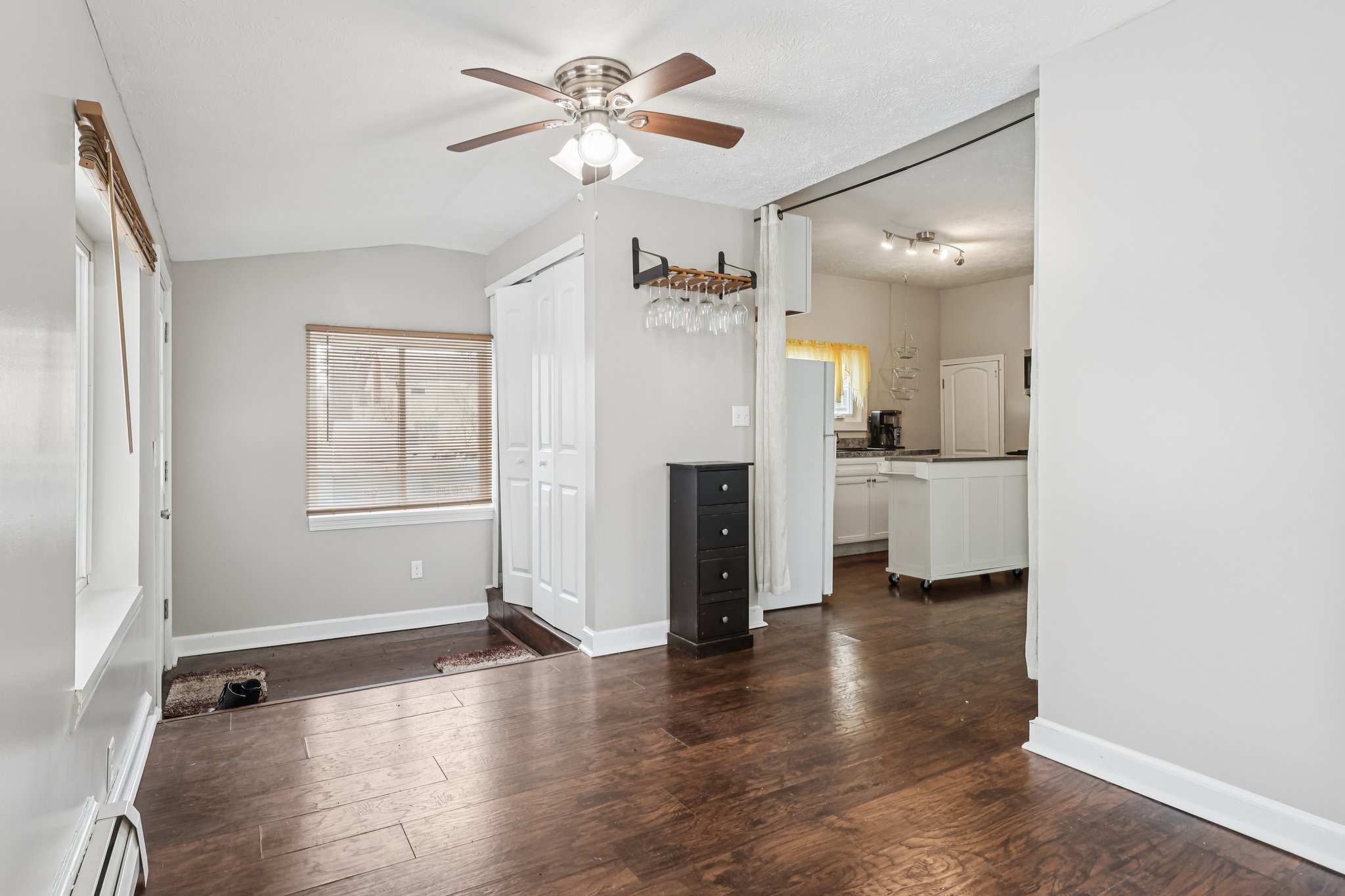 S Cedar St-S2402-014.jpg