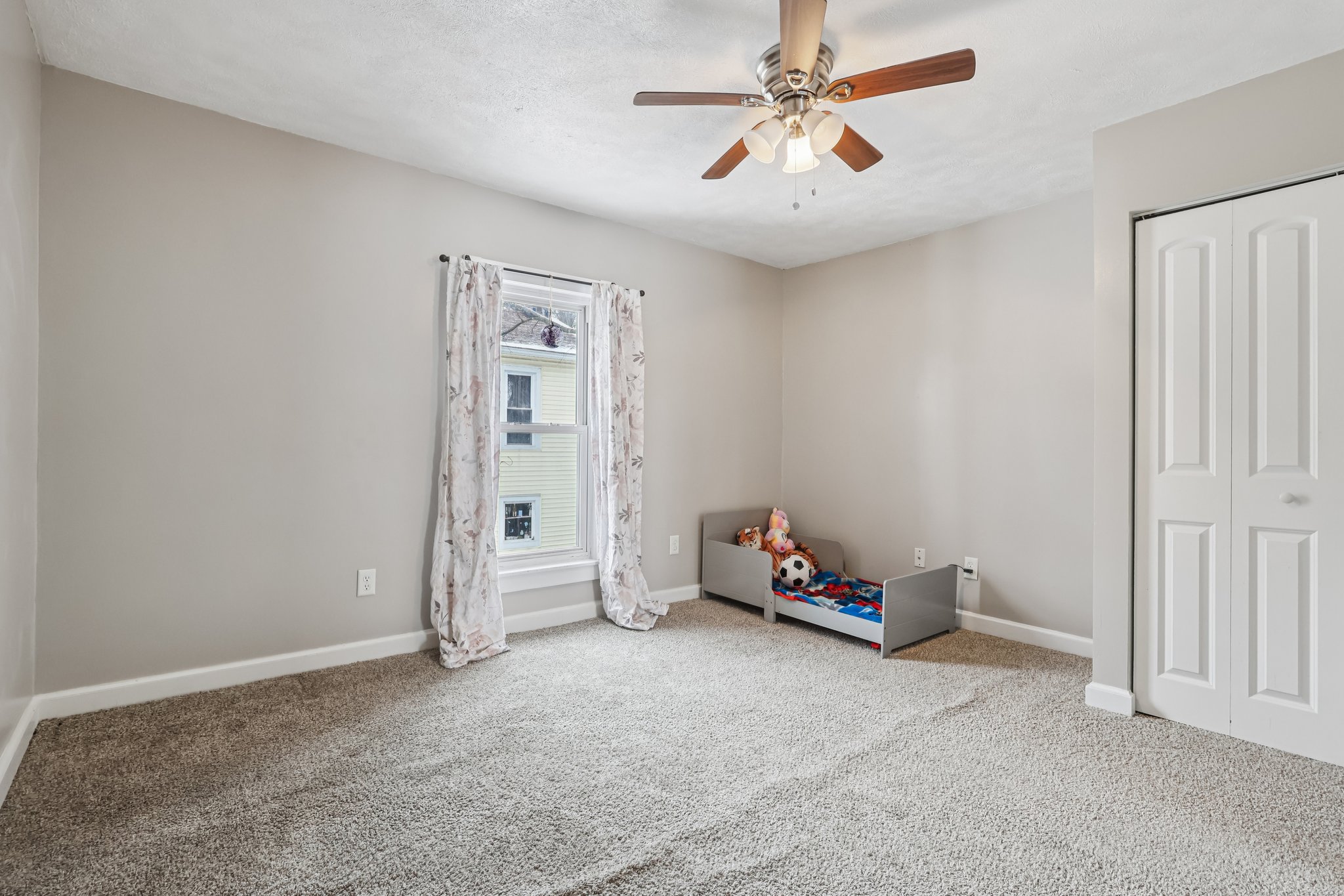 S Cedar St-S2402-019.jpg