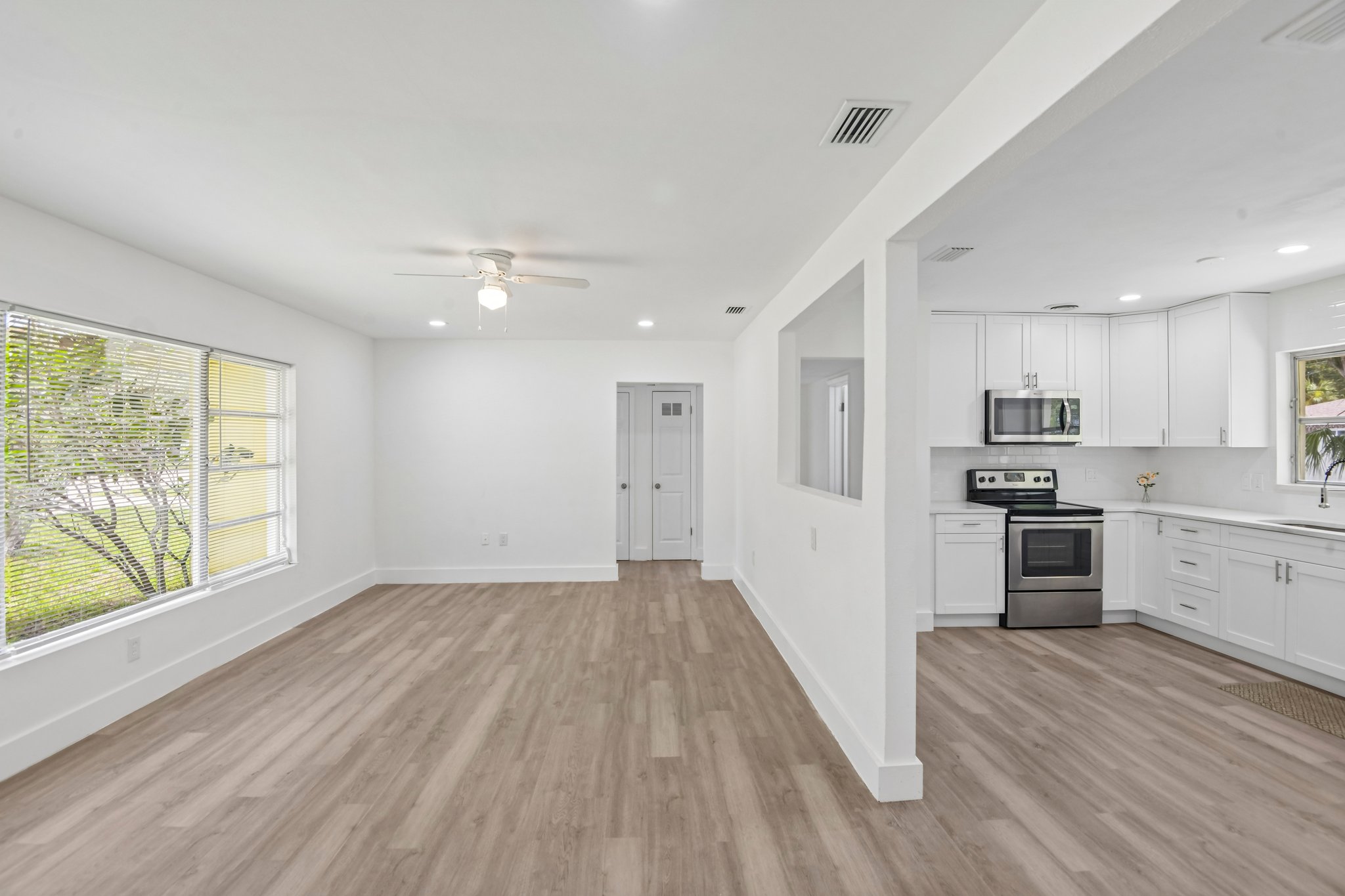 S Hercules Ave-S0807-013.jpg