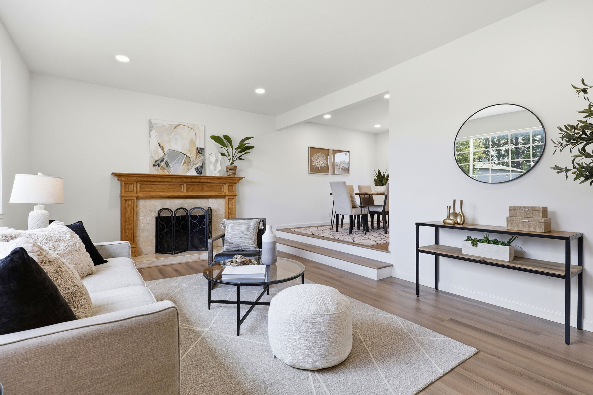 007_F8_104 Scarboro Pl