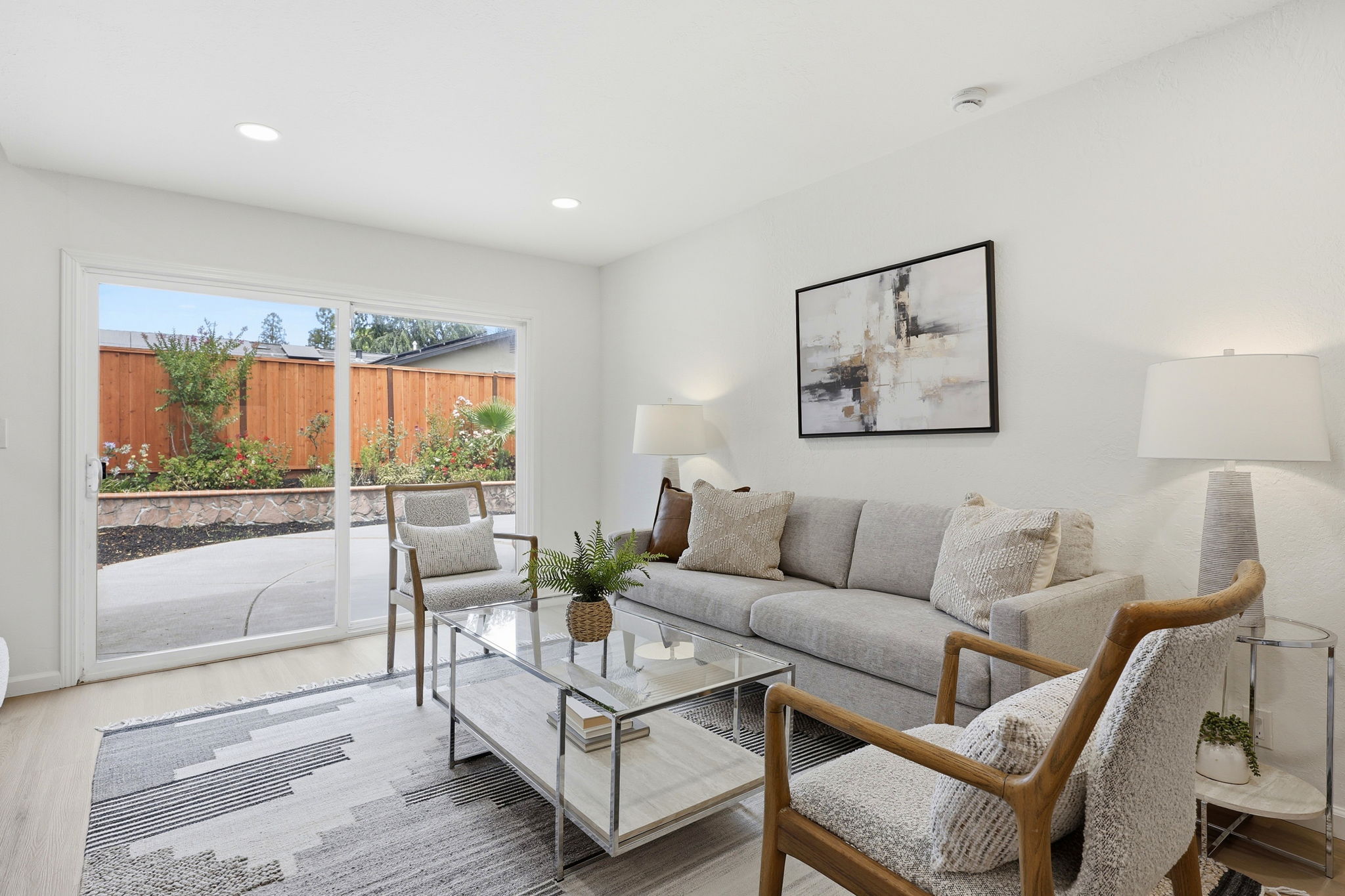 012_F8_104 Scarboro Pl