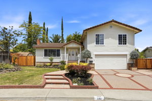 001_F8_104 Scarboro Pl