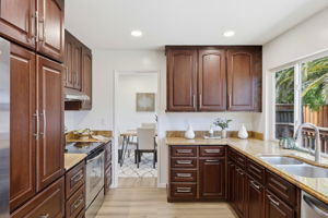 017_F8_104 Scarboro Pl