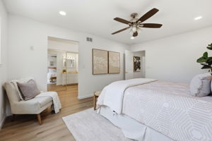 030_F8_104 Scarboro Pl