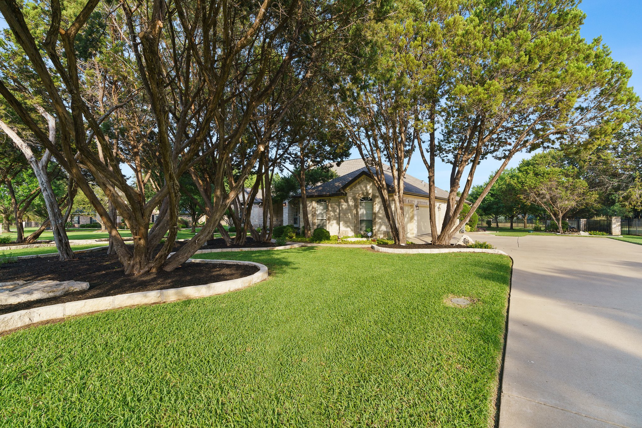 104 Shady Grove, Georgetown, TX 78633, USA Photo 4