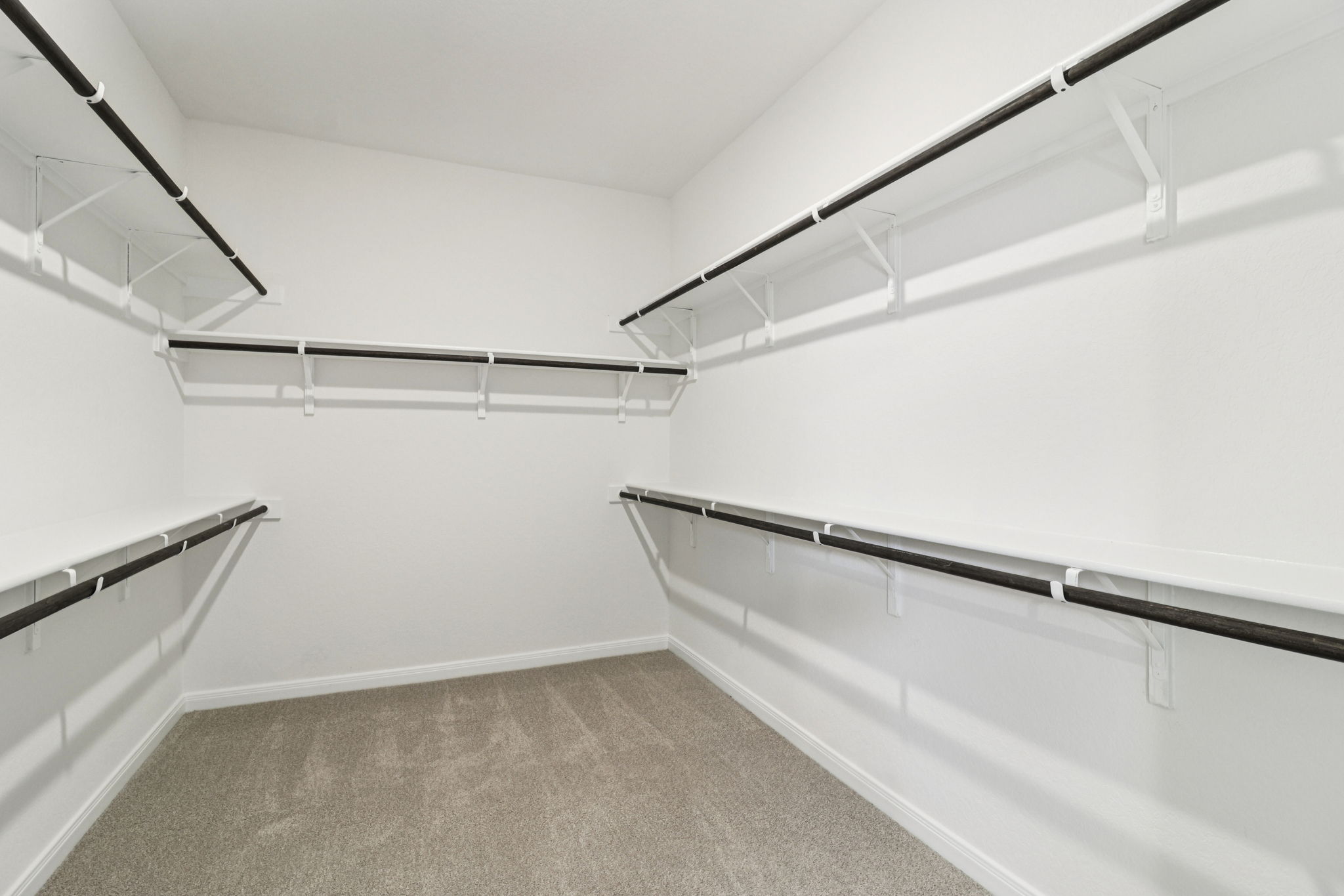 San Antonio-EAST-Legendary Trails-104 Shelton Pass Cibolo TX 78108-036