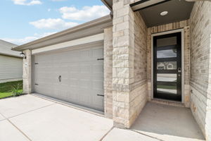 San Antonio-EAST-Legendary Trails-104 Shelton Pass Cibolo TX 78108-007