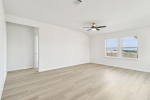 San Antonio-EAST-Legendary Trails-104 Shelton Pass Cibolo TX 78108-016