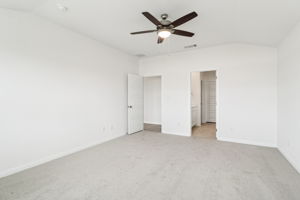 San Antonio-EAST-Legendary Trails-104 Shelton Pass Cibolo TX 78108-019