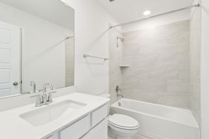 San Antonio-EAST-Legendary Trails-104 Shelton Pass Cibolo TX 78108-024