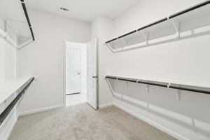 San Antonio-EAST-Legendary Trails-104 Shelton Pass Cibolo TX 78108-037