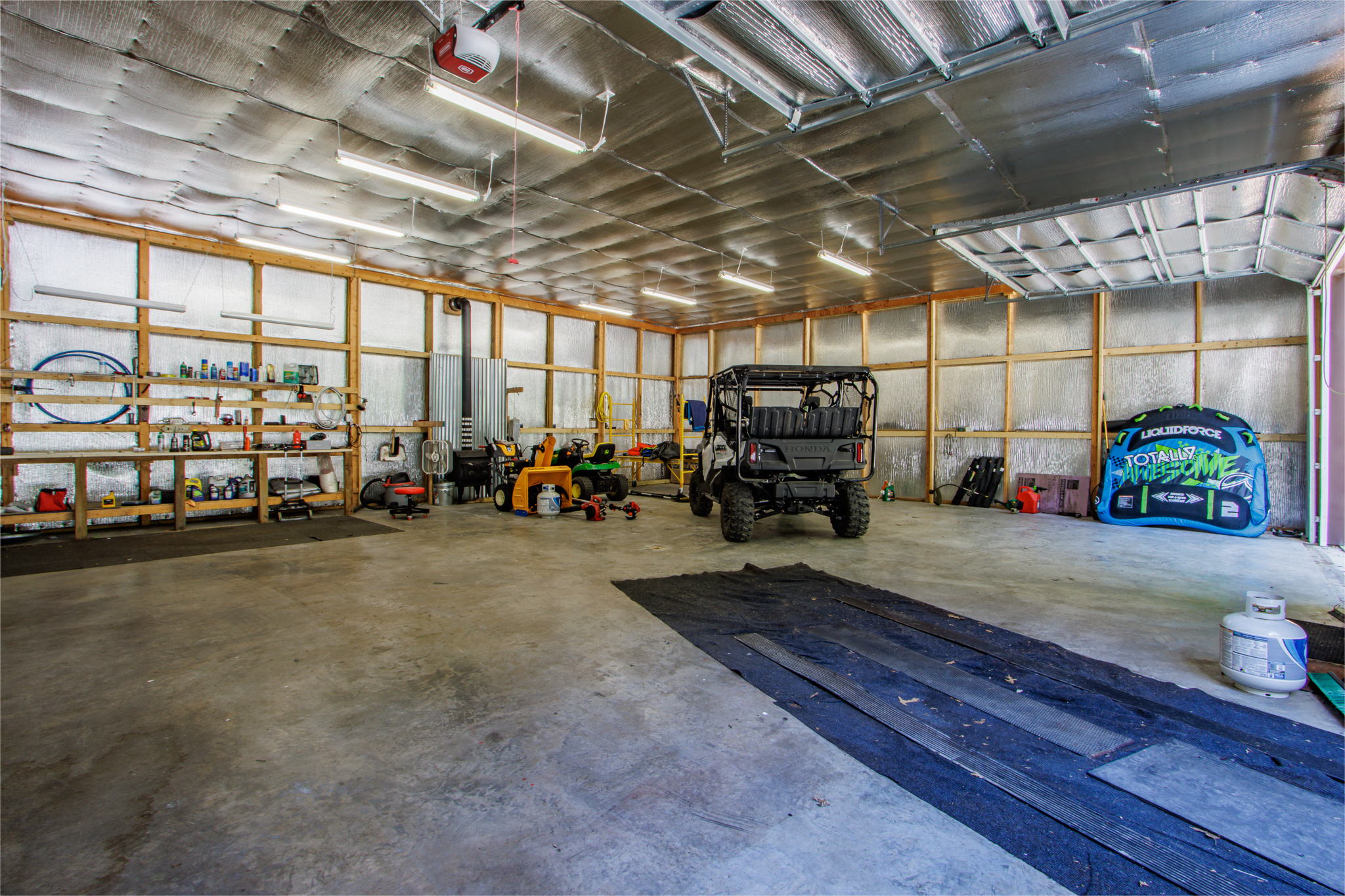140 Tenderfoot Rd Photo 38