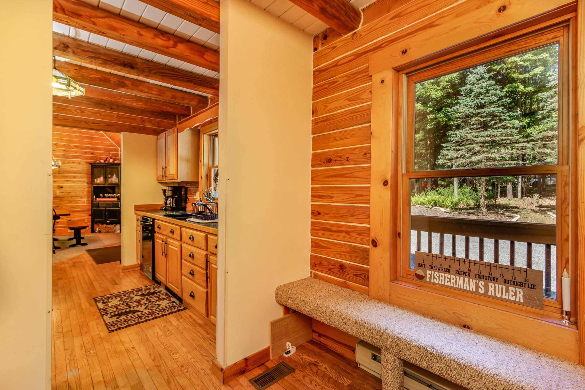 140 Tenderfoot Rd Photo 10