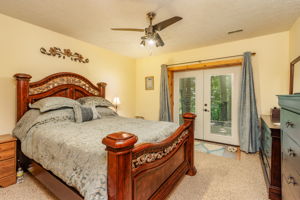 140 Tenderfoot Rd Photo 13