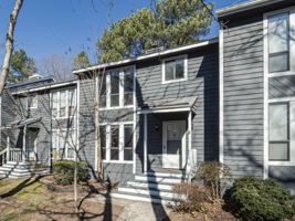 104 Tracy Ct, Cary, NC 27513, USA Photo 2