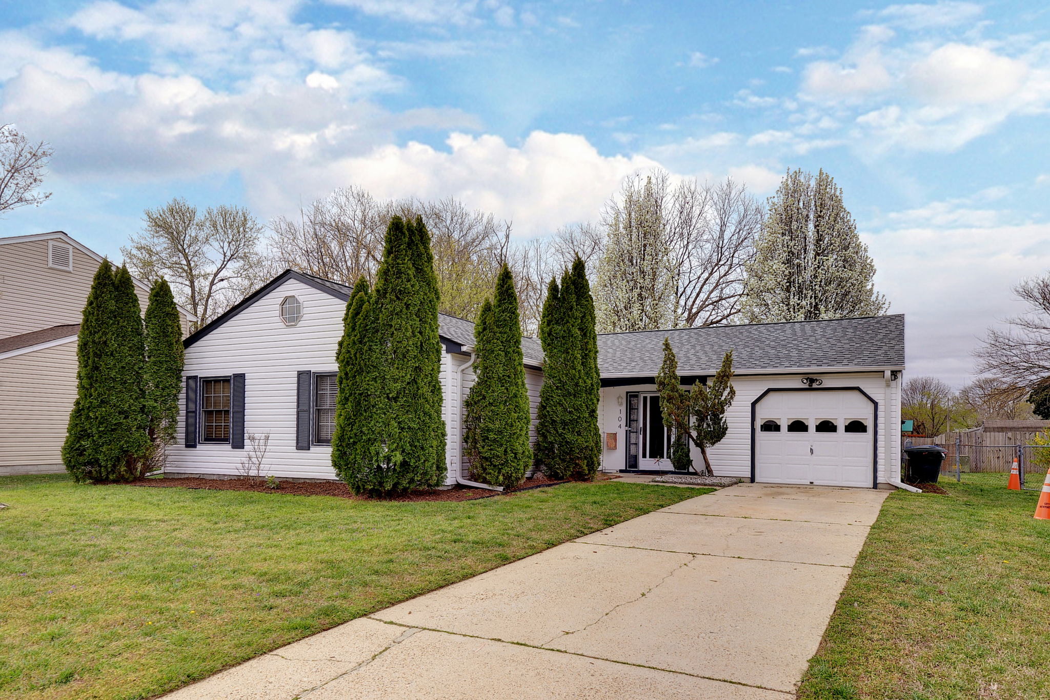 104 Virginia Dr, Newport News, VA 23602, USA Photo 2