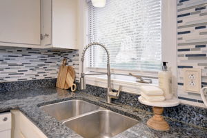 104 Virginia Dr, Newport News, VA 23602, USA Photo 23