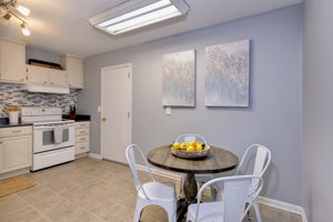 104 Virginia Dr, Newport News, VA 23602, USA Photo 19