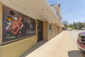  Photo 4