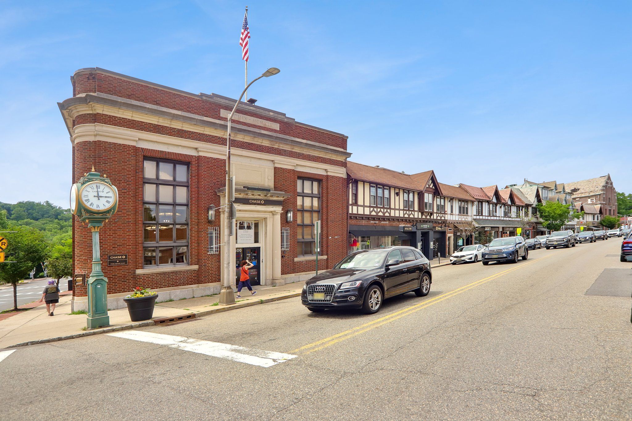 The landmark clock at Upper Montclair Plaza is a familiar meeting point in a neighborhood made for lingering.