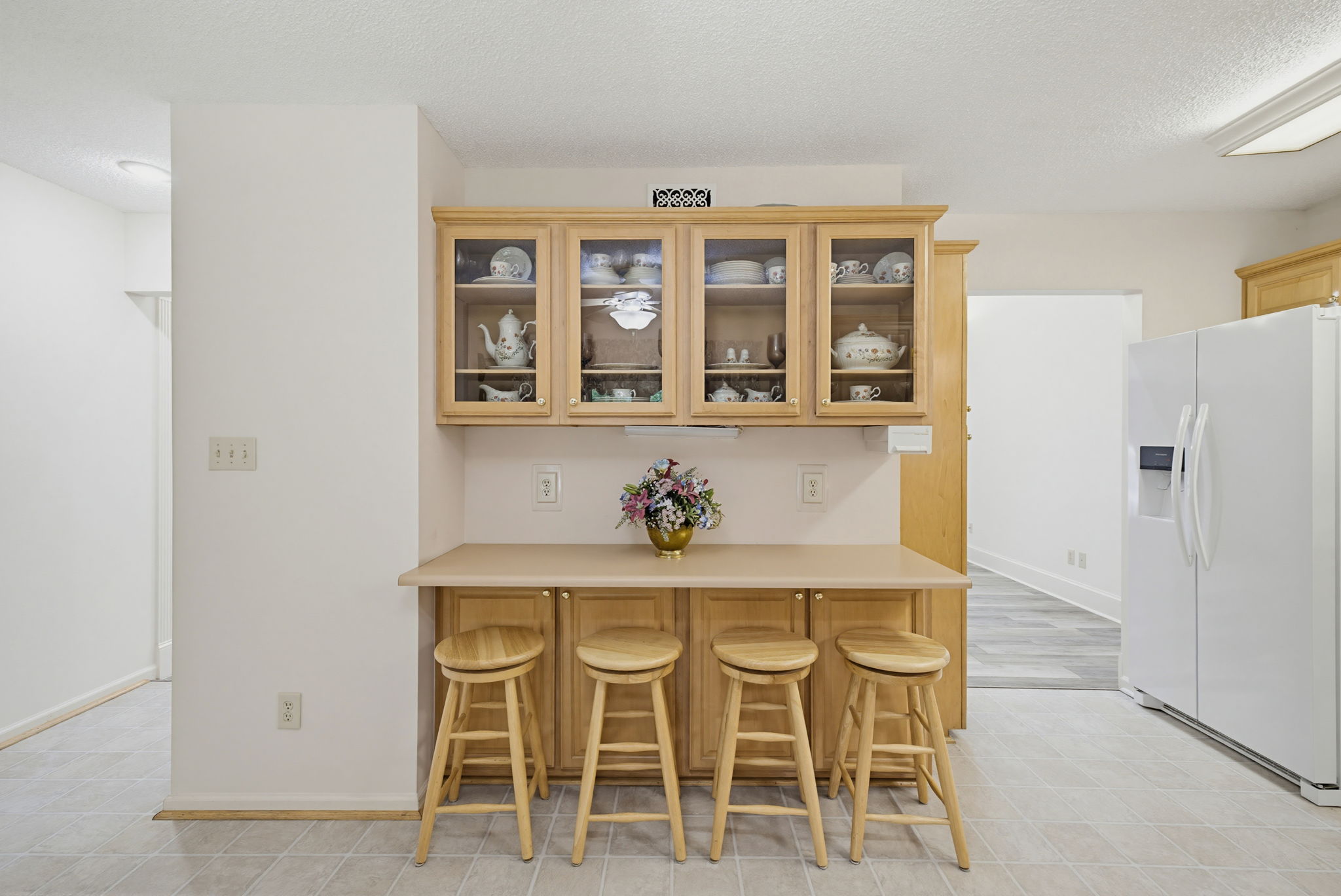104 Willowbrook Dr-19