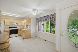 104 Willowbrook Dr-17